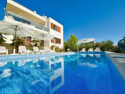 Bazen u objektu Apartment Villa Malu Sun I by Interhome ili u blizini