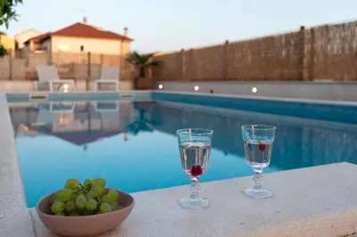 Bazen u objektu Sun gardens ili u blizini
