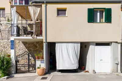 Zgrada u kojoj se nalazi apartman