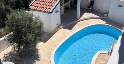 Bazen u objektu Villa Engelmark ili u blizini