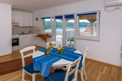 Kuhinja ili čajna kuhinja u objektu Apartment Pava