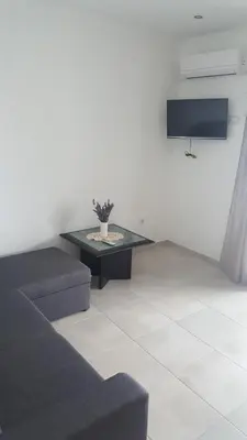 TV i/ili zabavni centar u objektu Apartments Paradiso Murter