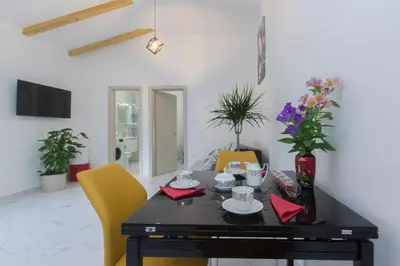 TV i/ili zabavni centar u objektu Villa Milena