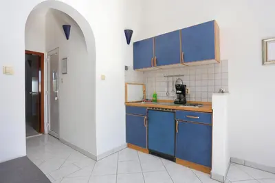 Kuhinja ili čajna kuhinja u objektu Apartments by the sea Razanj, Rogoznica - 15998