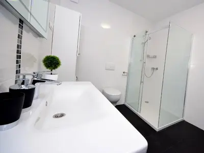 Kupaonica u objektu Holiday Home West by Interhome