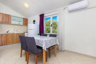 Tlocrt objekta Apartman Belakušić 2