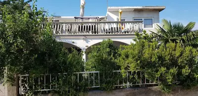 Balkon ili terasa u objektu Apartments in Pirovac 34905