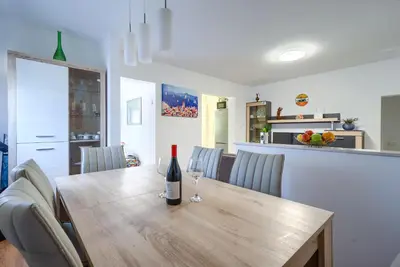 Kuhinja ili čajna kuhinja u objektu House Villa Drago