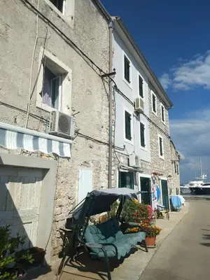 Zgrada u kojoj se nalazi apartman