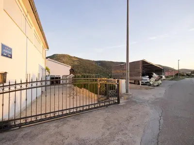 Pogled na planine ili pogled na planine iz apartmana