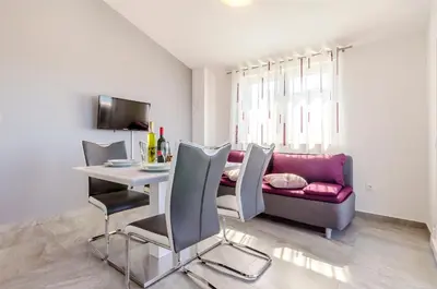 TV i/ili zabavni centar u objektu Apartments Katic