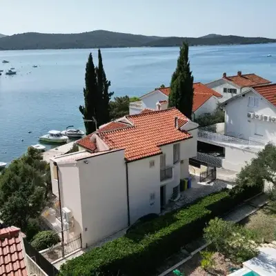 Villa Divna