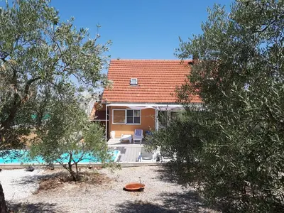 Bazen u objektu The Olive Garden ili u blizini