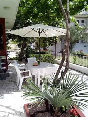 Vrt u objektu Apartmani Zvonimir