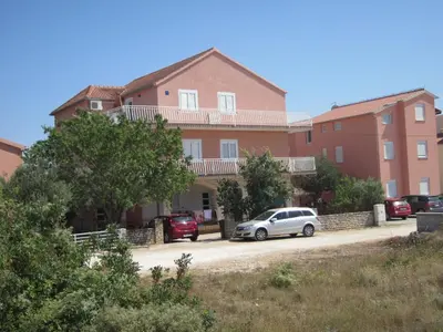 Zgrada u kojoj se nalazi apartman