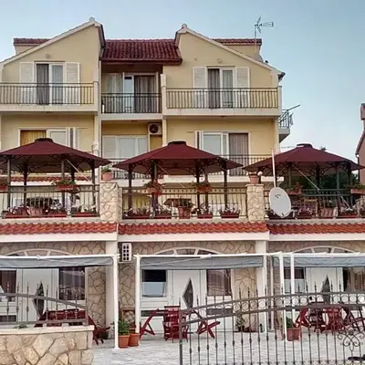 Apartments Pilić