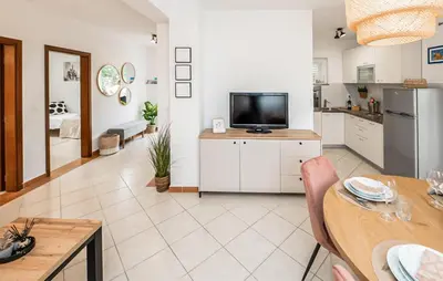Tlocrt objekta Two-Bedroom Apartment In Rogoznica
