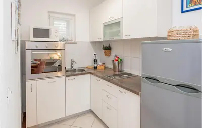Tlocrt objekta Two-Bedroom Apartment In Rogoznica
