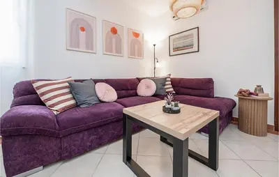 Tlocrt objekta Two-Bedroom Apartment In Rogoznica