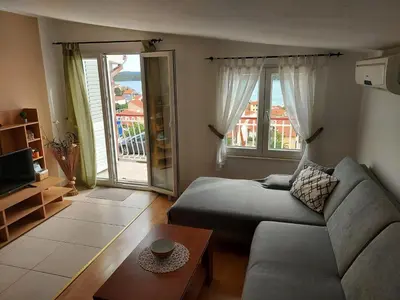 TV i/ili zabavni centar u objektu Apartments Madlena