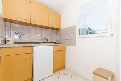 Kuhinja ili čajna kuhinja u objektu Apartments Rozalija
