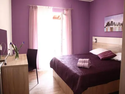 Krevet ili kreveti u jedinici u objektu Grebastica Poolside Villa