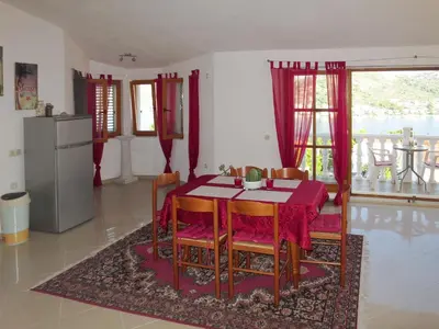 Kuhinja ili čajna kuhinja u objektu Apartment Suzi-1 by Interhome