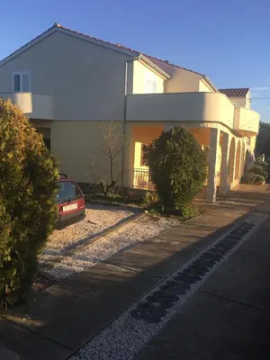 Zgrada u kojoj se nalazi apartman