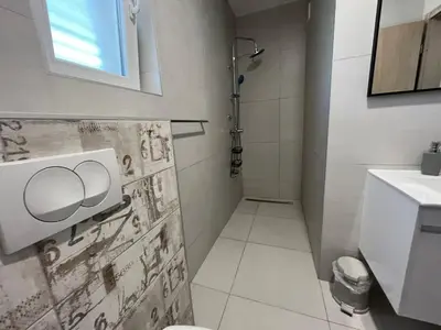 Kupaonica u objektu Apartments Galeb