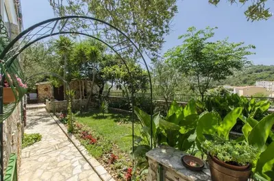 Vrt u objektu Studio Apartment in Ražanj with Sea View, Terrace, Air Conditioning, Wi-Fi (4597-3)