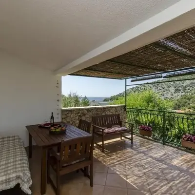 Studio Apartment in Ražanj with Sea View