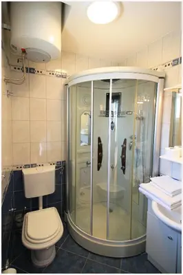 Kupaonica u objektu Room-Delux- with a modern bathroom- - Primosten -Lokvice 6
