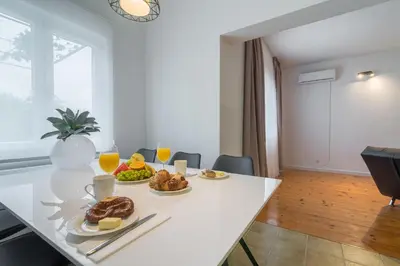 Hrana u apartmanu ili u blizini