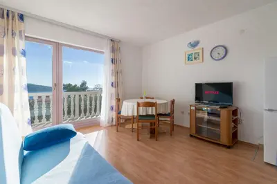 TV i/ili zabavni centar u objektu Olive gardens