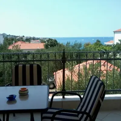Apartment in Ražanj with Seaview