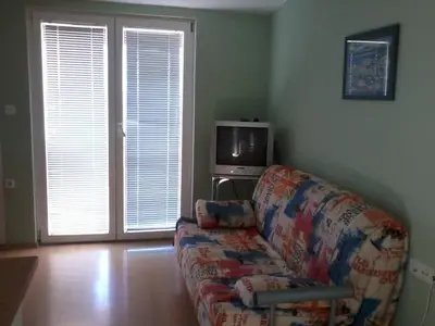 TV i/ili zabavni centar u objektu Apartment in Ražanj with Seaview, Terrace, WIFI (3743-2)
