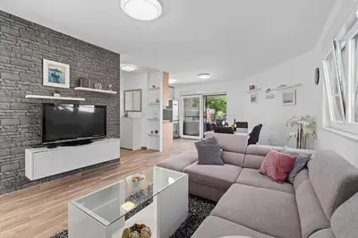 TV i/ili zabavni centar u objektu Apartment Moments Rogoznica