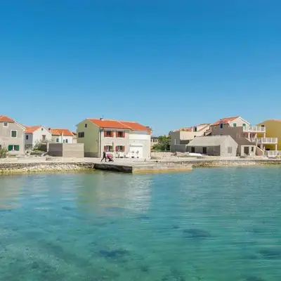 Apartment Island Dream