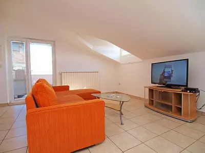TV i/ili zabavni centar u objektu Apartments with a parking space Sibenik - 16582