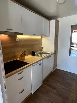 Kuhinja ili čajna kuhinja u objektu ZEN MURTER Mobil home