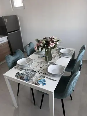 Kuhinja ili čajna kuhinja u objektu Apartment in Pirovac with balcony, air conditioning, Wi-Fi (4717-1)