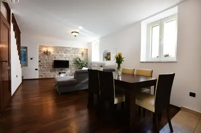 TV i/ili zabavni centar u objektu Apartment Kokolo