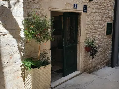 Fasada ili ulaz u objekt Old Town Studio
