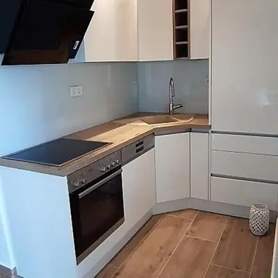 Kuhinja ili čajna kuhinja u objektu Apartments Nika's View
