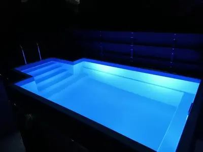 Bazen u objektu House Srima-Vodice Dalmatia ili u blizini