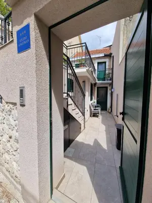 Zgrada u kojoj se nalazi apartman