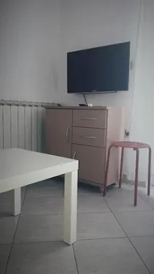 TV i/ili zabavni centar u objektu Apartments Leonarda