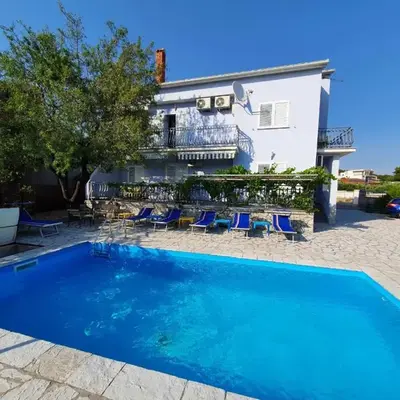 Apartments Jerine