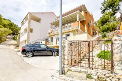 Zgrada u kojoj se nalazi apartman