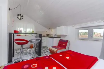 Kuhinja ili čajna kuhinja u objektu Apartments Marin